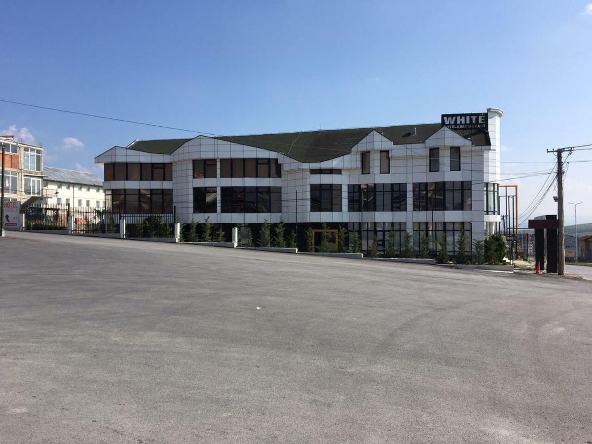 Hotelwhite Gjilan Εξωτερικό φωτογραφία